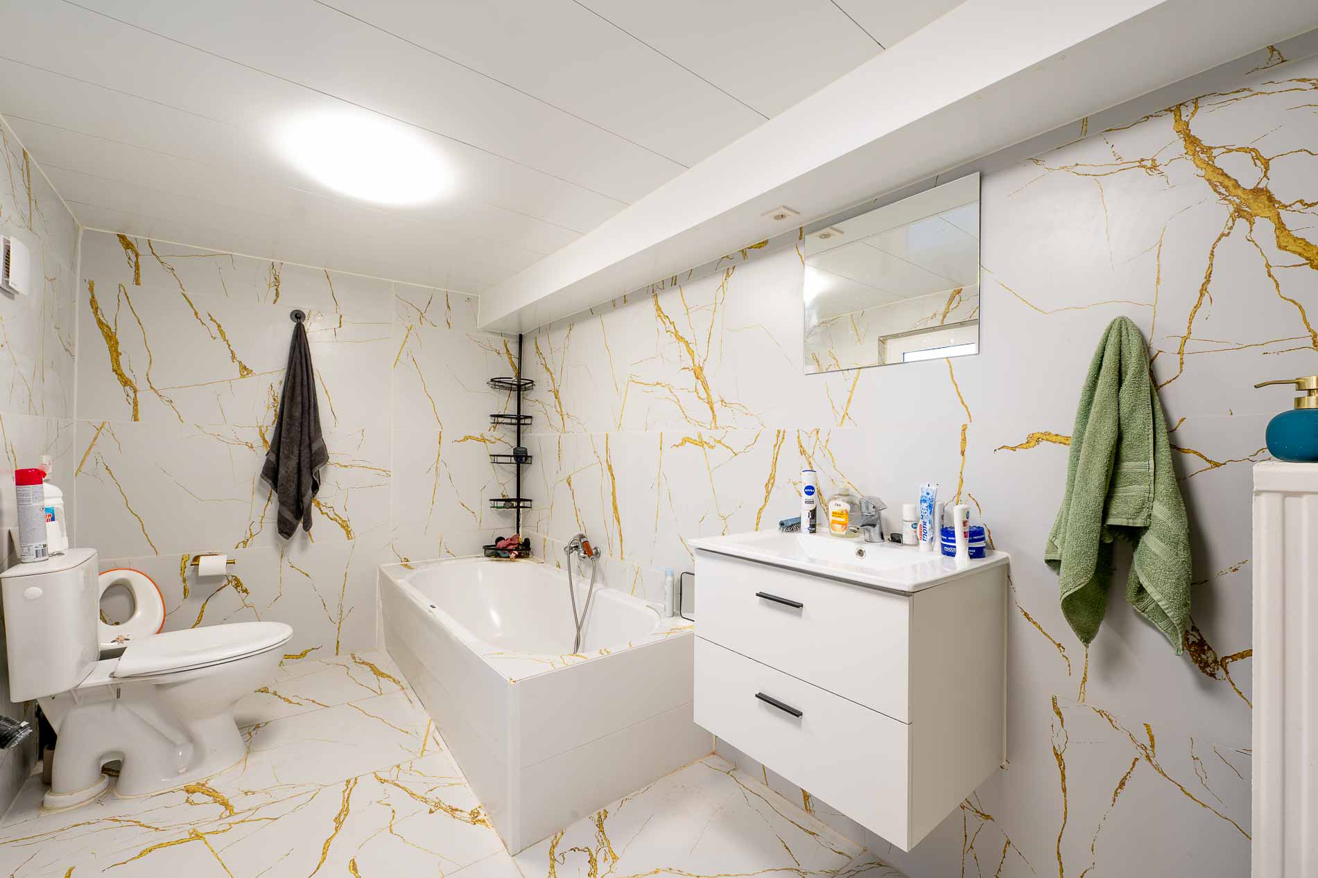 Te renoveren woning met 3 slaapkamers en werkplaats – Sint-Katelijne-Waver